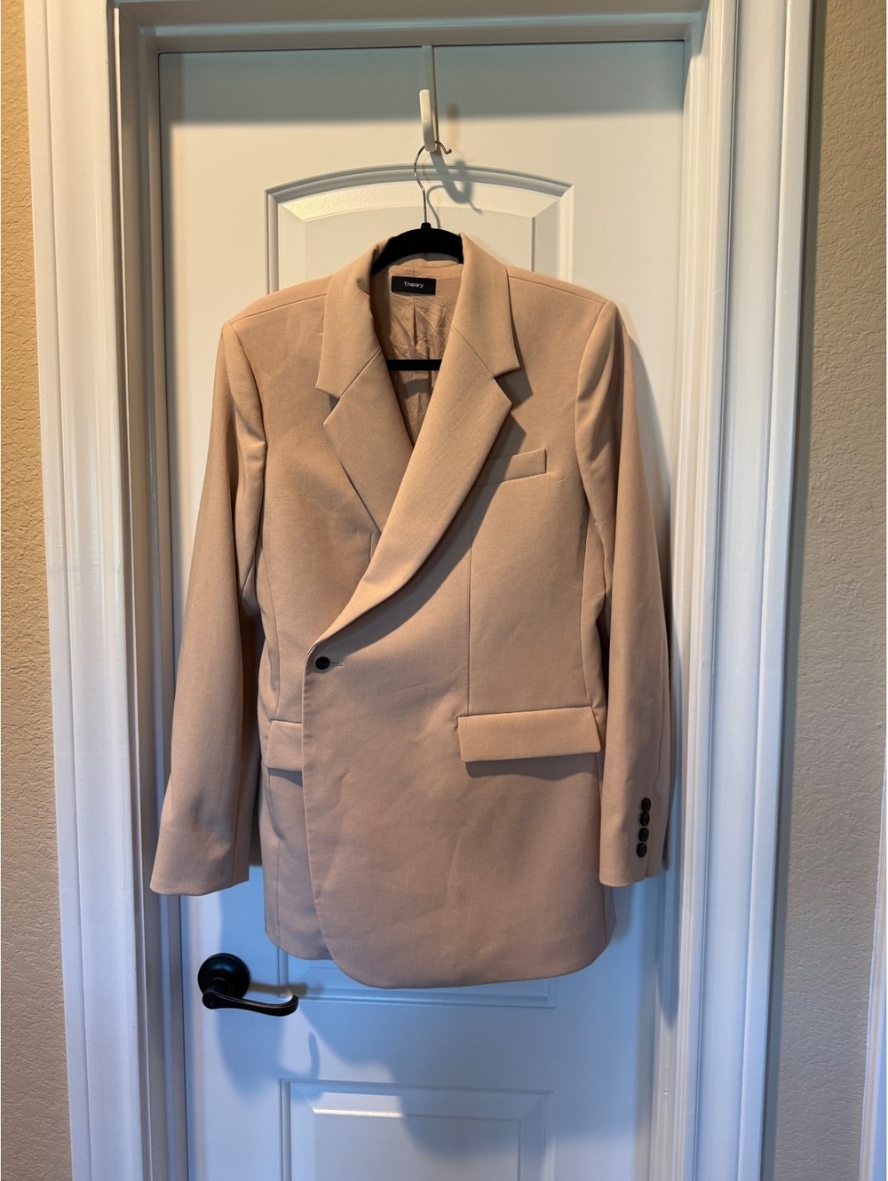 Theory Overlap Blazer Size 8 Beige Tan Asymmetrical One Button Jacket